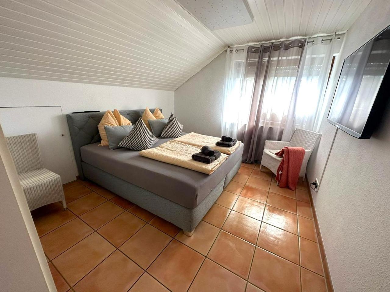 Ferienwohnung Mit Seeblick Und Dachterrasse In Ueberlingen エクステリア 写真
