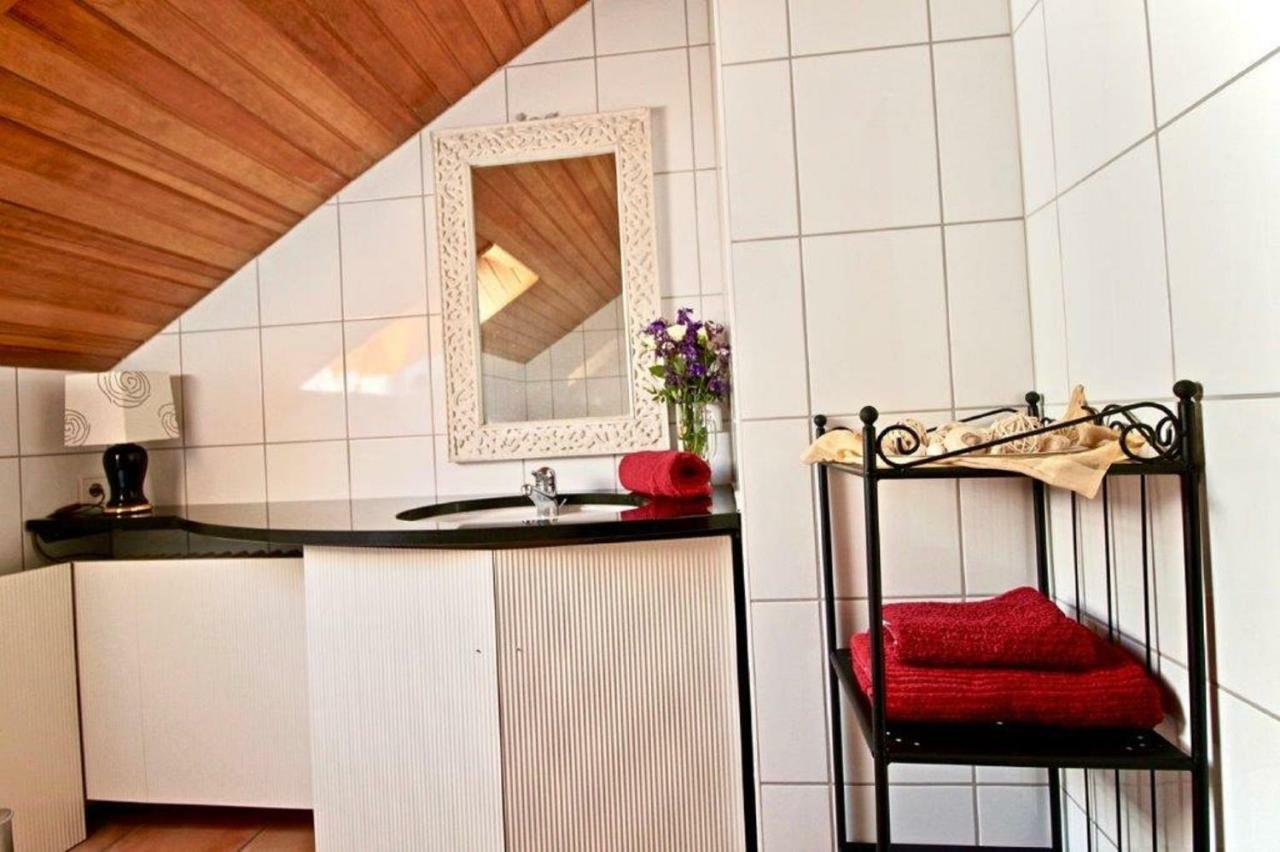 Ferienwohnung Mit Seeblick Und Dachterrasse In Ueberlingen エクステリア 写真